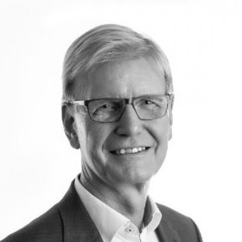 Erik Plinius